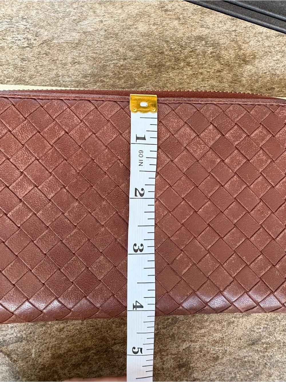 Bottega Veneta Intrecciato Zip-Around Wallet - Brown